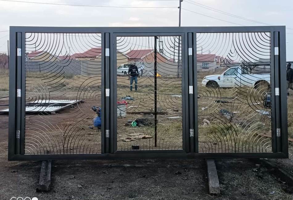 Swing Gates — Achimbanje Holdings project